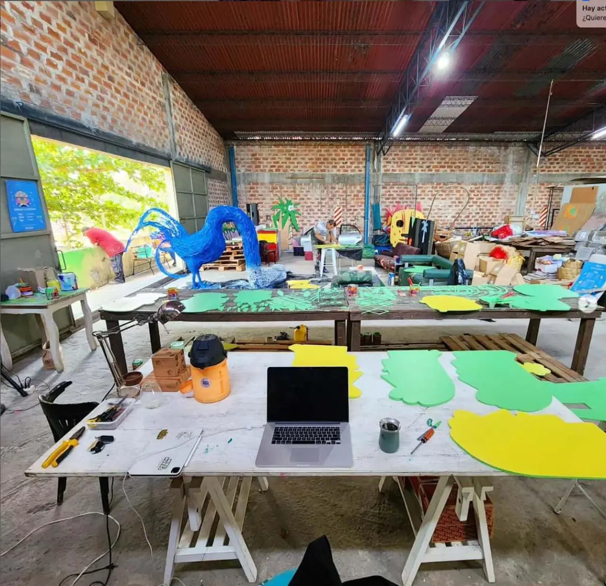 Lucas We! en su taller. Cortes�a