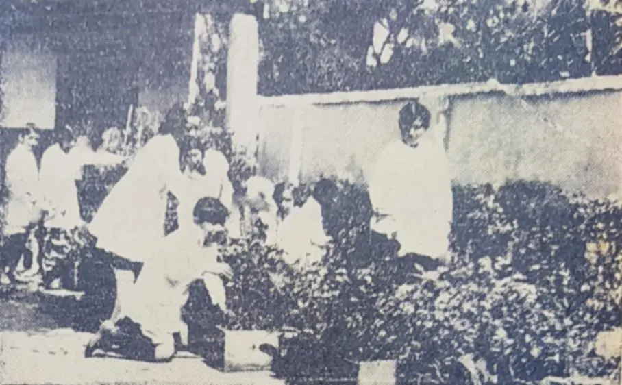 Jardín de la escuela Manuel Amarilla (actual colegio EMD Naciones Unidas). emEl Diario/em, 1 de octubre de 1930