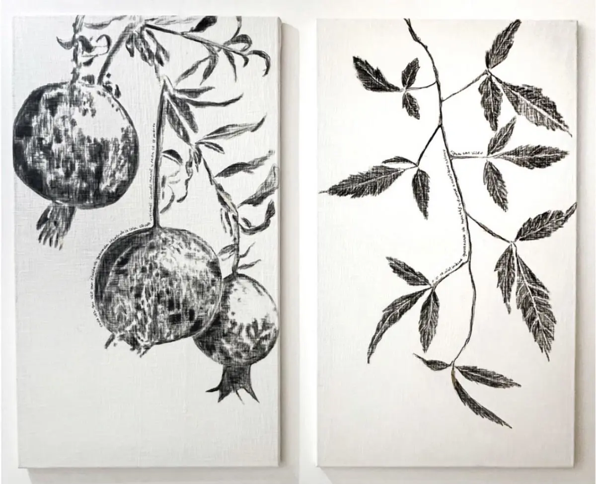 Claudia Casarino, emGranada/em, 2023 y emKoku/em, 2023. Dibujo a carbonilla y oro a la hoja sobre lino, 148 x 80 cm. Premio Don Baez. Cortesía