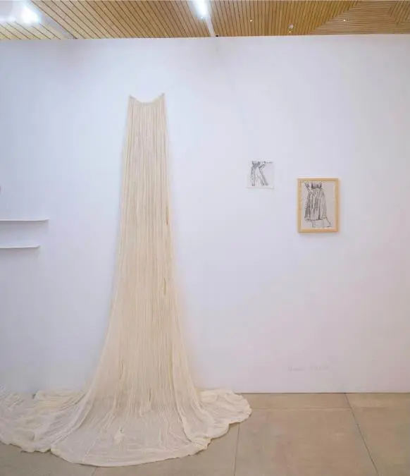 Obra de Claudia Casarino en María Casado Home Gallery, Este Arte 2024, José Ignacio © Abdala Oviedo