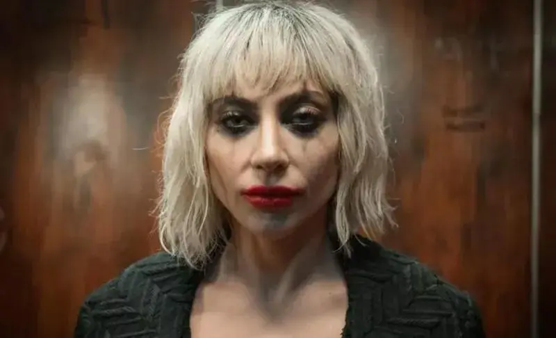 Lady Gaga como Harley Quinn en