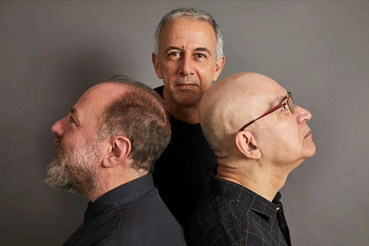 Os Paralamas do Sucesso. Cortes�a