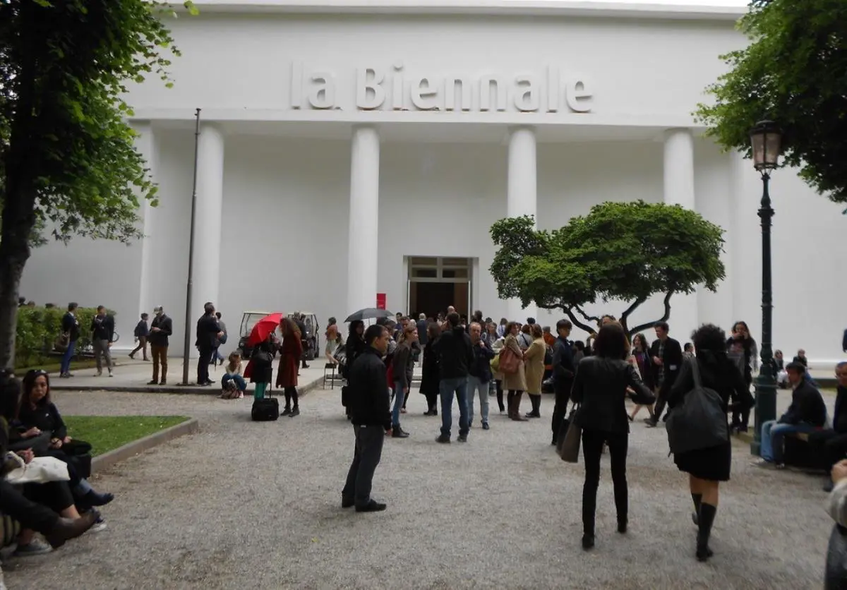 Ingreso a la Biennale, Venecia. Cortes�a