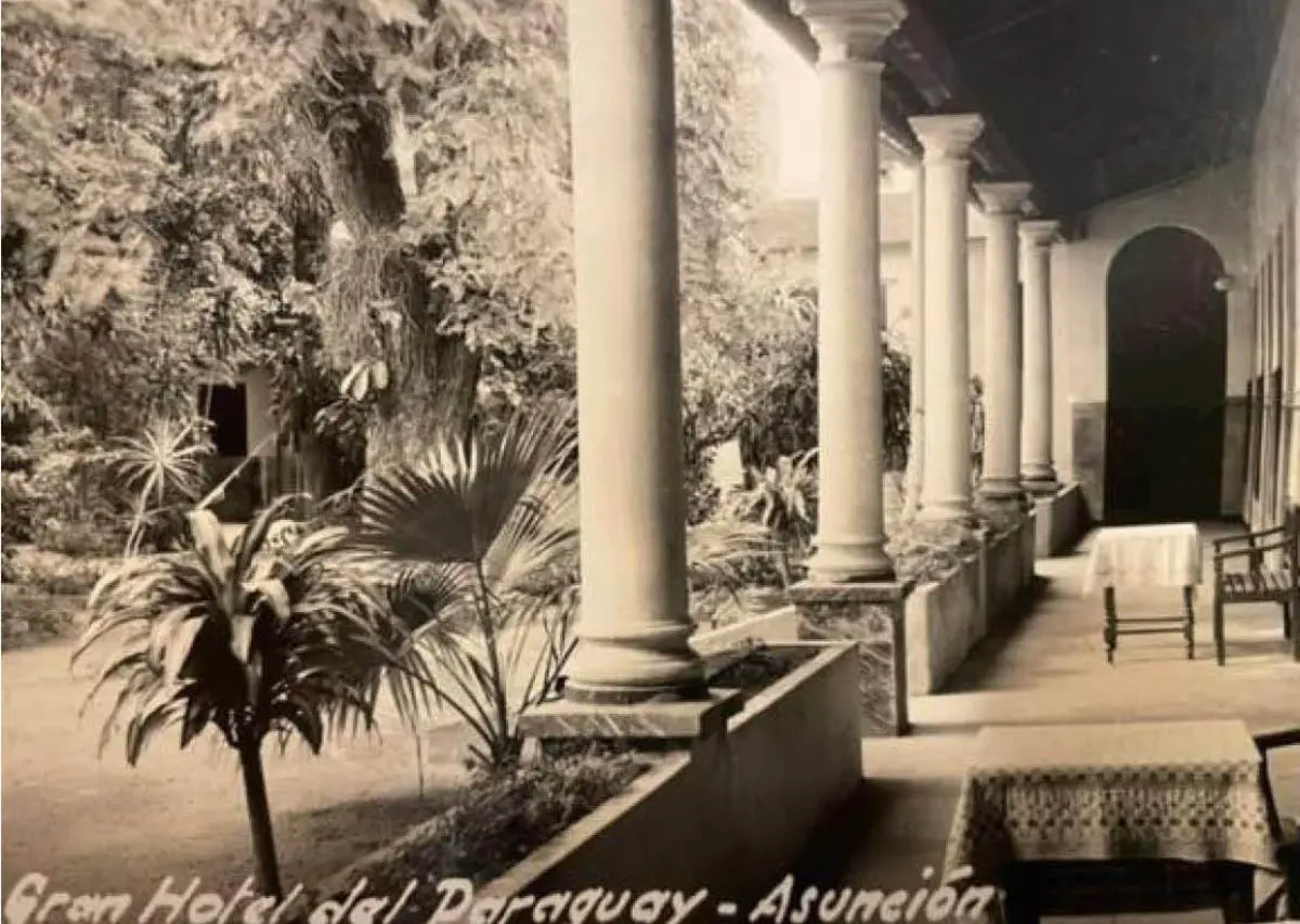 Postal del Gran Hotel del Paraguay, d�cada de 1940. Cortes�a