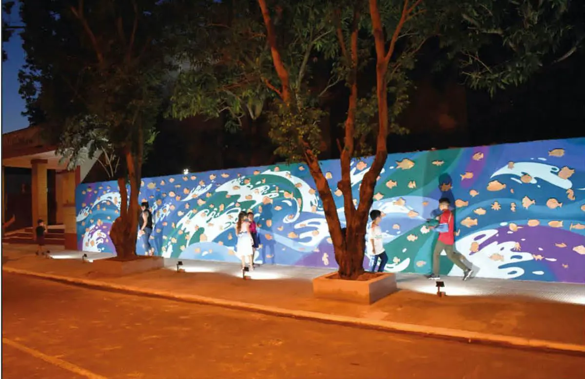 Pilar. Mural de ni�os. Cortes�a