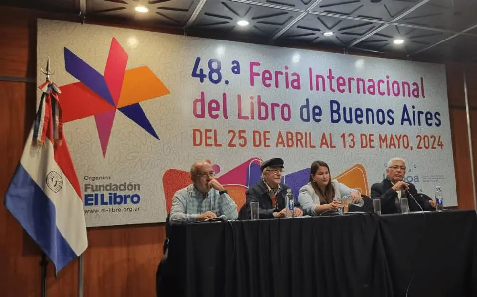 Panel sobre la Guarania y su creador, Jos� Asunci�n Flores. Cortes�a del autor