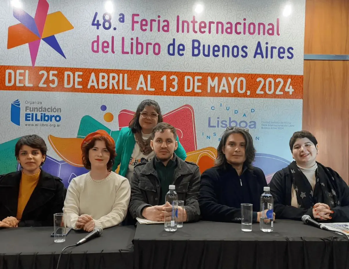 Panel sobre literatura paraguaya contempor�nea. Cortes�a del autor