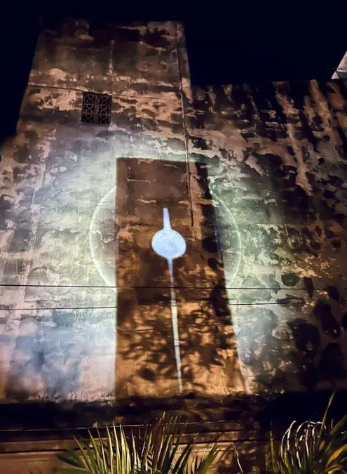 Giovanni Ferreira, obra de la muestraem Perseguir el sol/em. Cortes�a