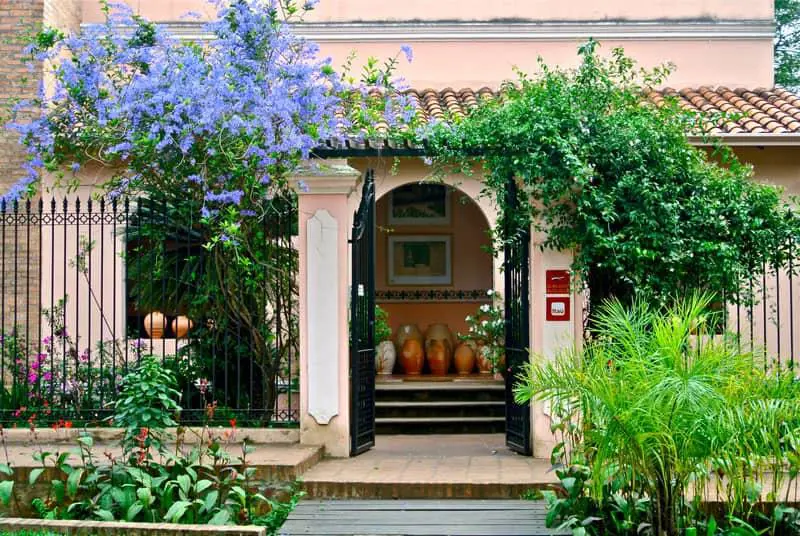 Centro Cultural del Lago, Aregu�. Cortes�a