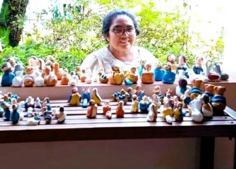 Feria Creativa de Aregu�. Exposici�n de pesebres. Cortes�a