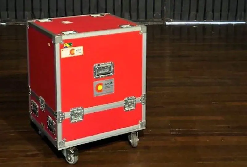 Muestra emLa caja de las in�ditas/em. Cortes�a