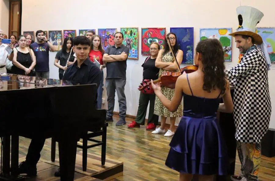 Taller de Arte Brusetti's. Cortes�a