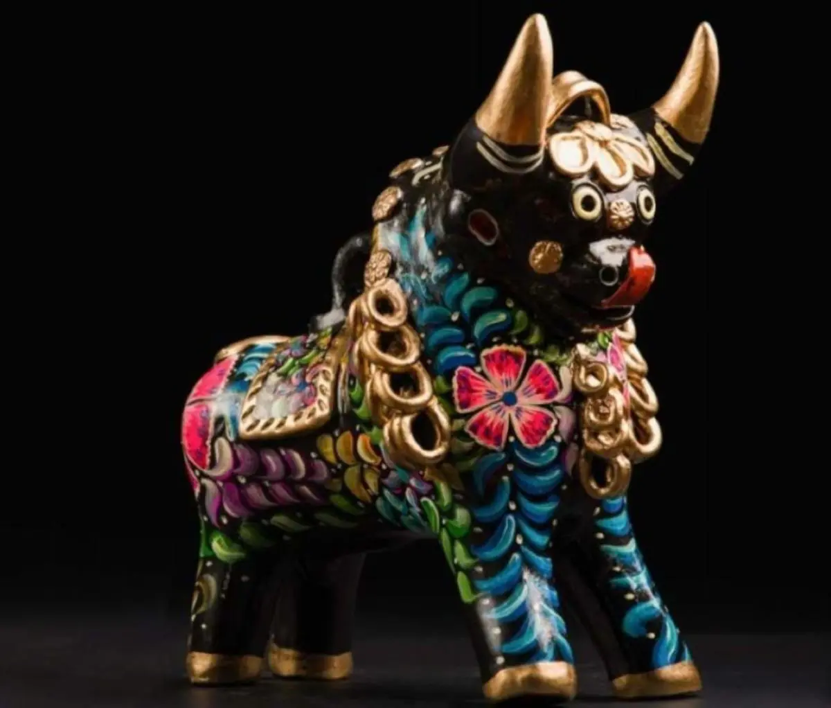Toro itinerante de Pucar�. Cortes�a