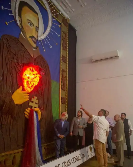 Tapiz sensorial de San Roque Gonz�lez de Santa Cruz, en el CCR Cabildo. Cortes�a