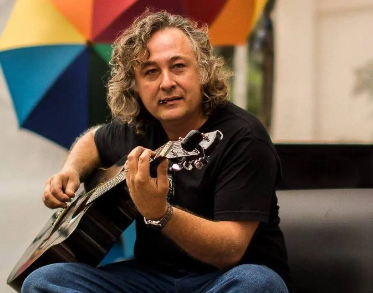�ngel Molina. Cortes�a