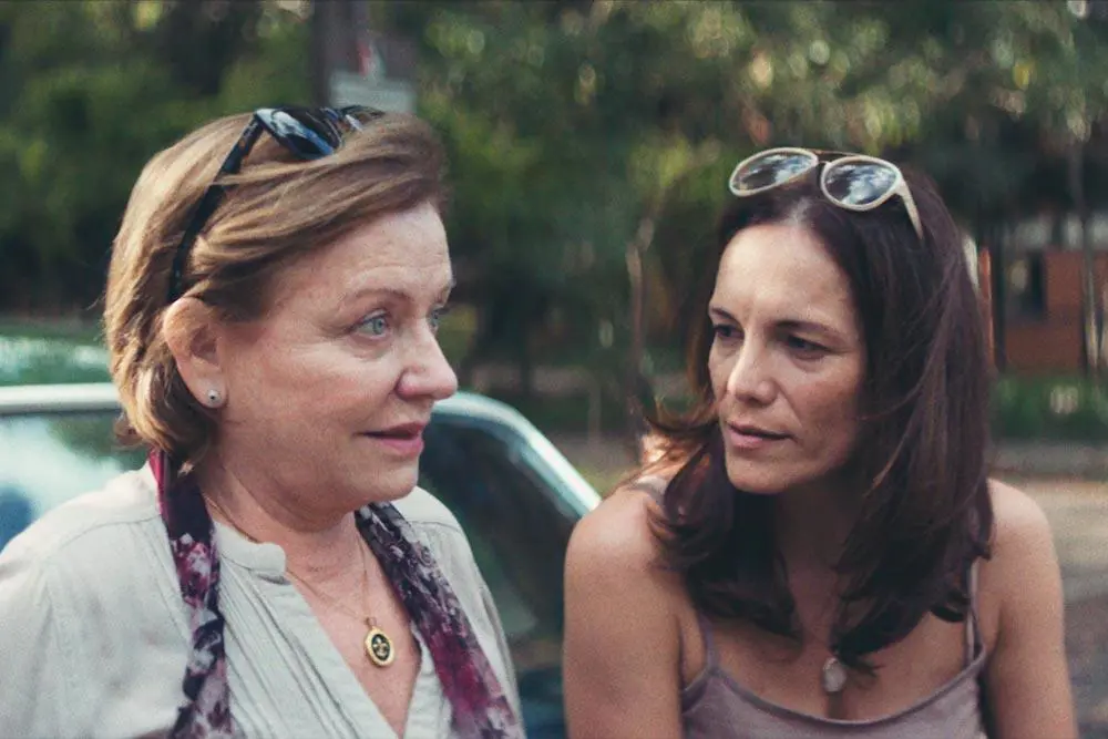 Ana Ivanova (derecha) junto a Ana Brun en &ldquo;Las herederas&rdquo;, filme de Marcelo Martinessi. Fotograma